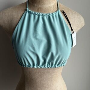 Jade Swim Gia Top in Ice Size Medium